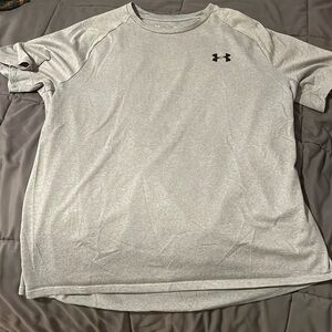mens drifit underarmour tshirt